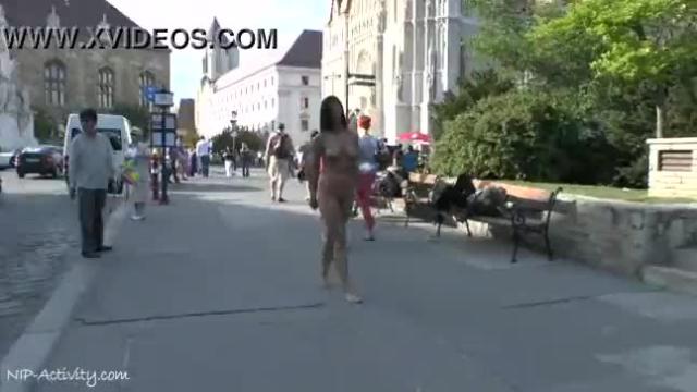 Alyssia nude in public