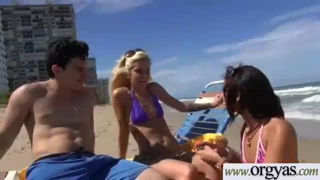 Gender for lots of money with hot slut girl (esmi lee&halle von) video-12